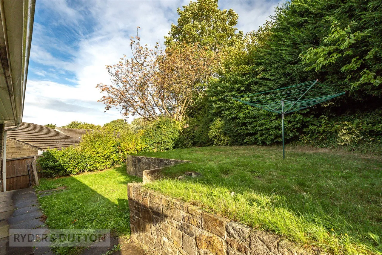 Ridings Fields, Brockholes, HD9, photo 24