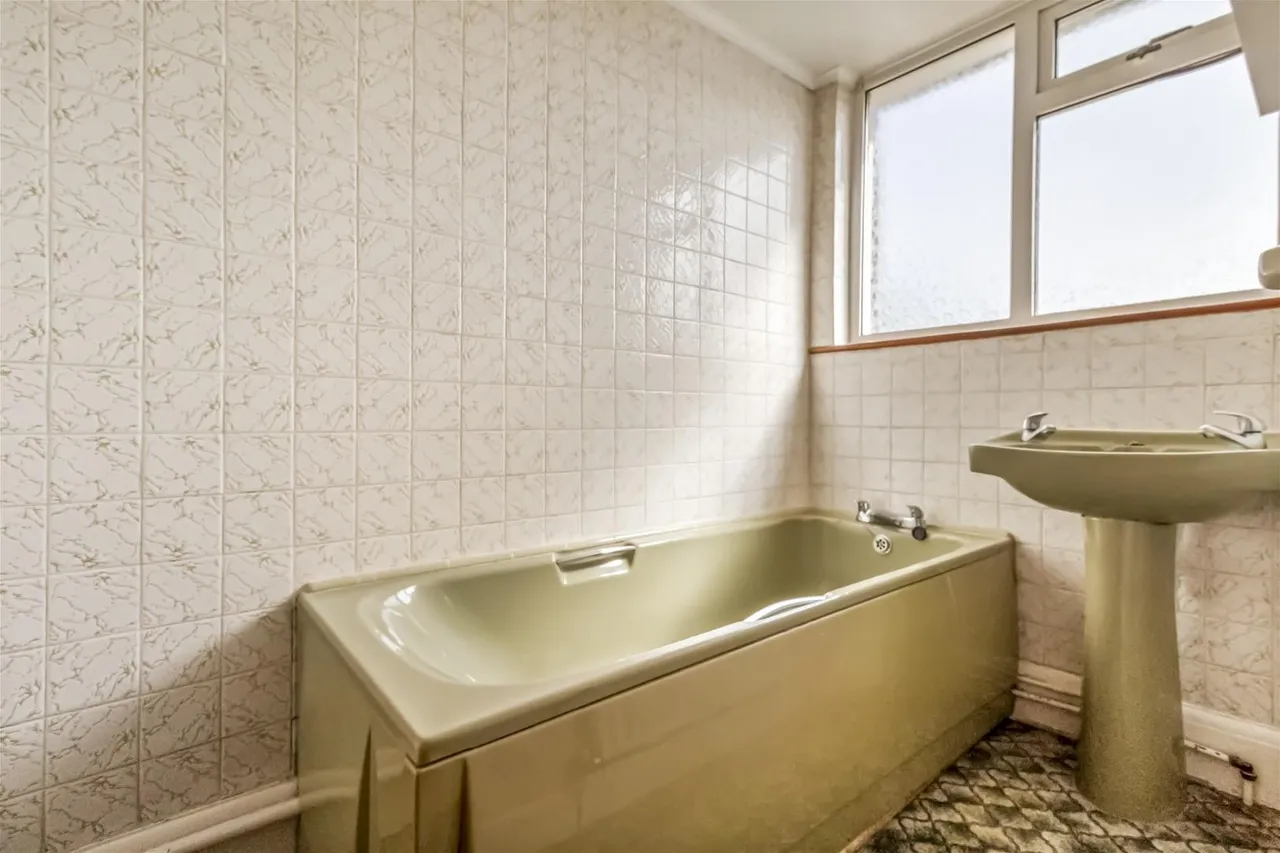 Guildford Road, Worthing, photo 17