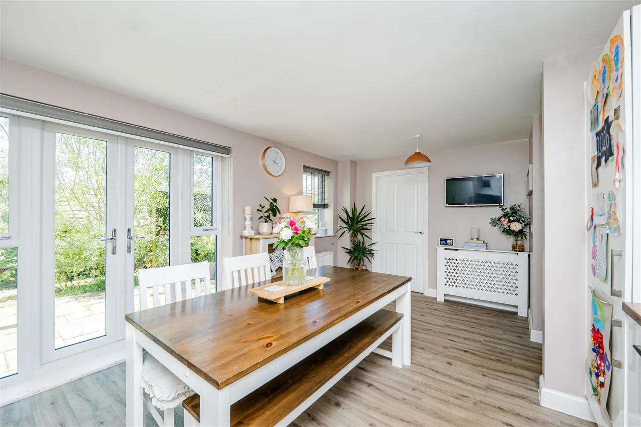 South View, Boverton, Llantwit Major, CF61 2AW, photo 8