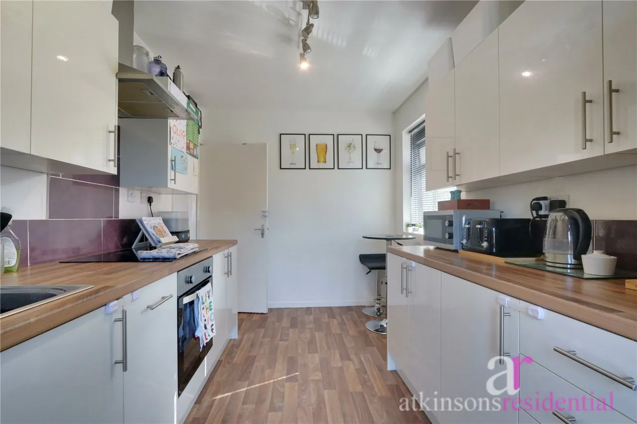 Wellington Road, Enfield, Middlesex, EN1 2PQ, photo 7