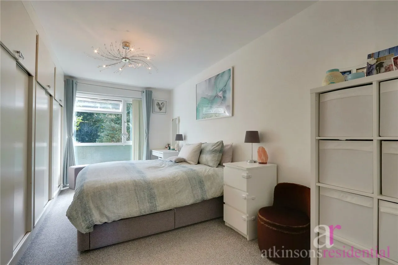 Wellington Road, Enfield, Middlesex, EN1 2PQ, photo 9