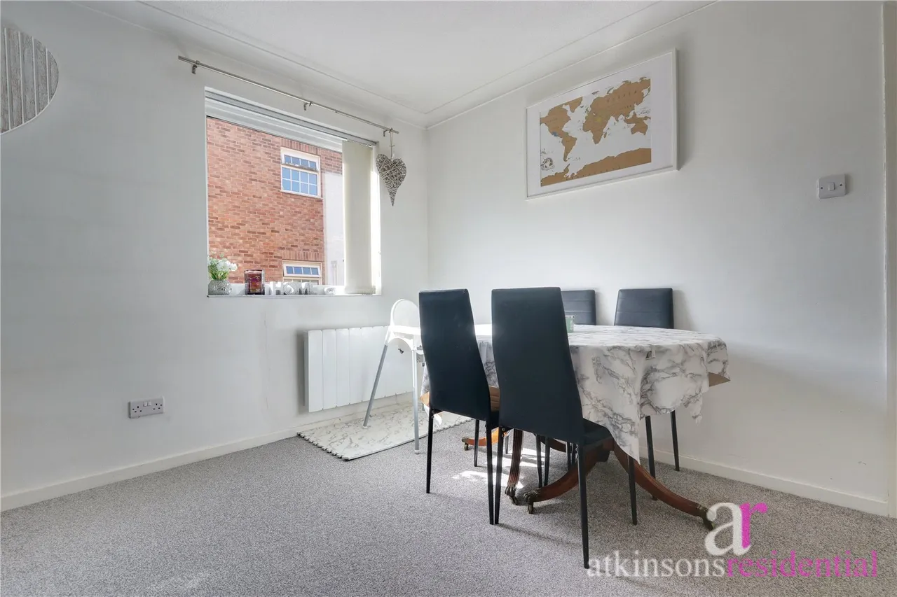 Wellington Road, Enfield, Middlesex, EN1 2PQ, photo 5