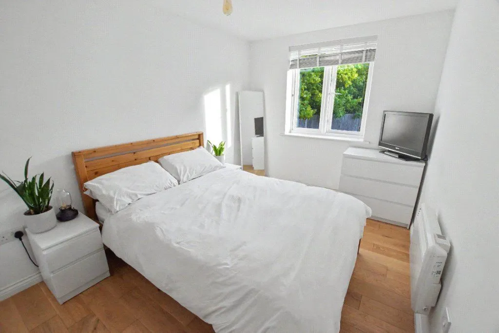 Whitstable Mews, Leeds, LS12, photo 4