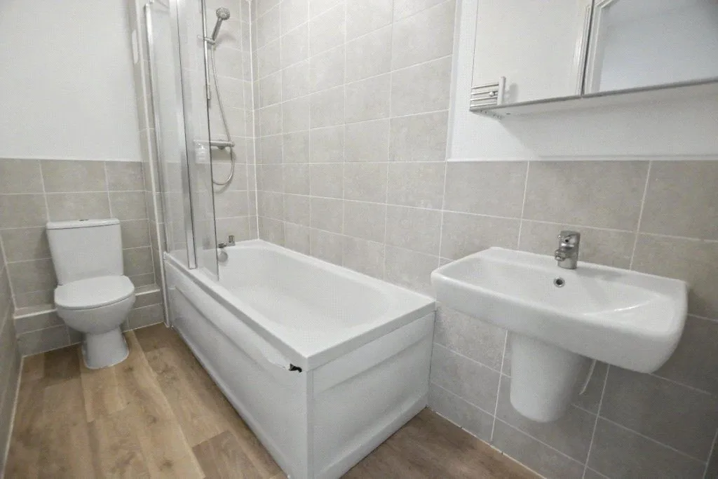 Whitstable Mews, Leeds, LS12, photo 7