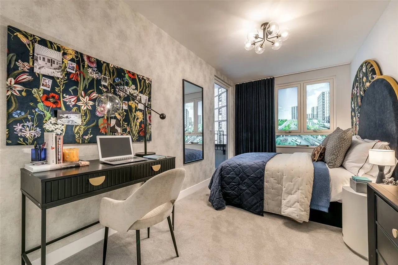 1 bed flat for sale — Dagenham Green, Dagenham, Essex, RM9