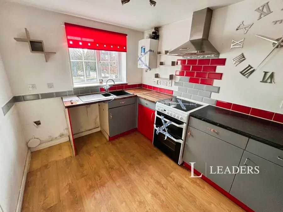 Sylvan Avenue, Kirkby-in-Ashfield, NG17, photo 5