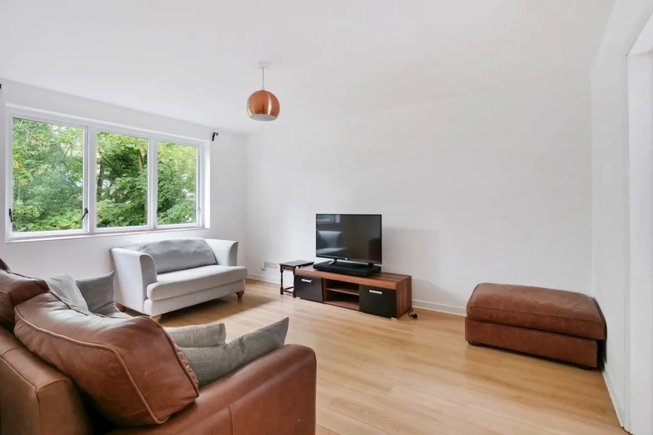 Hawke Road, 8 Hawke Road, Crystal Palace, London, photo 2