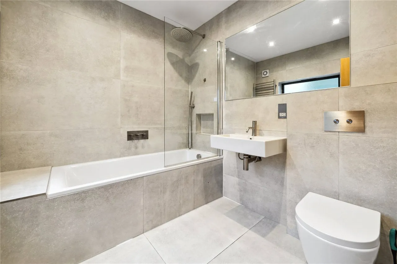 Mortlake Road, Kew, TW9, photo 8