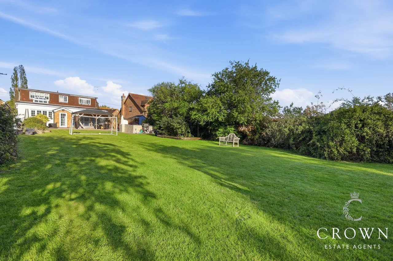 Church Road, Ramsden Bellhouse, photo 33