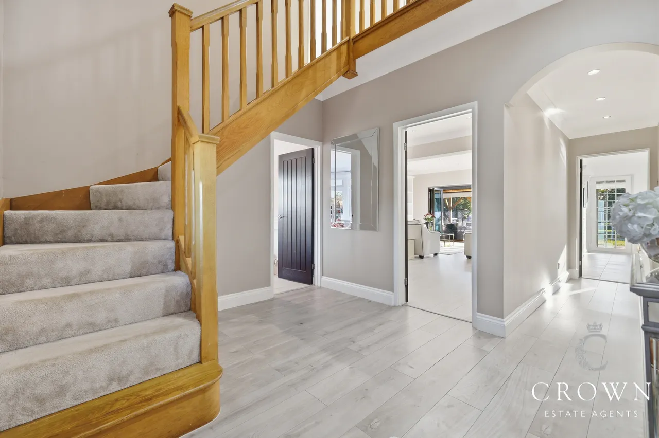 Church Road, Ramsden Bellhouse, photo 6