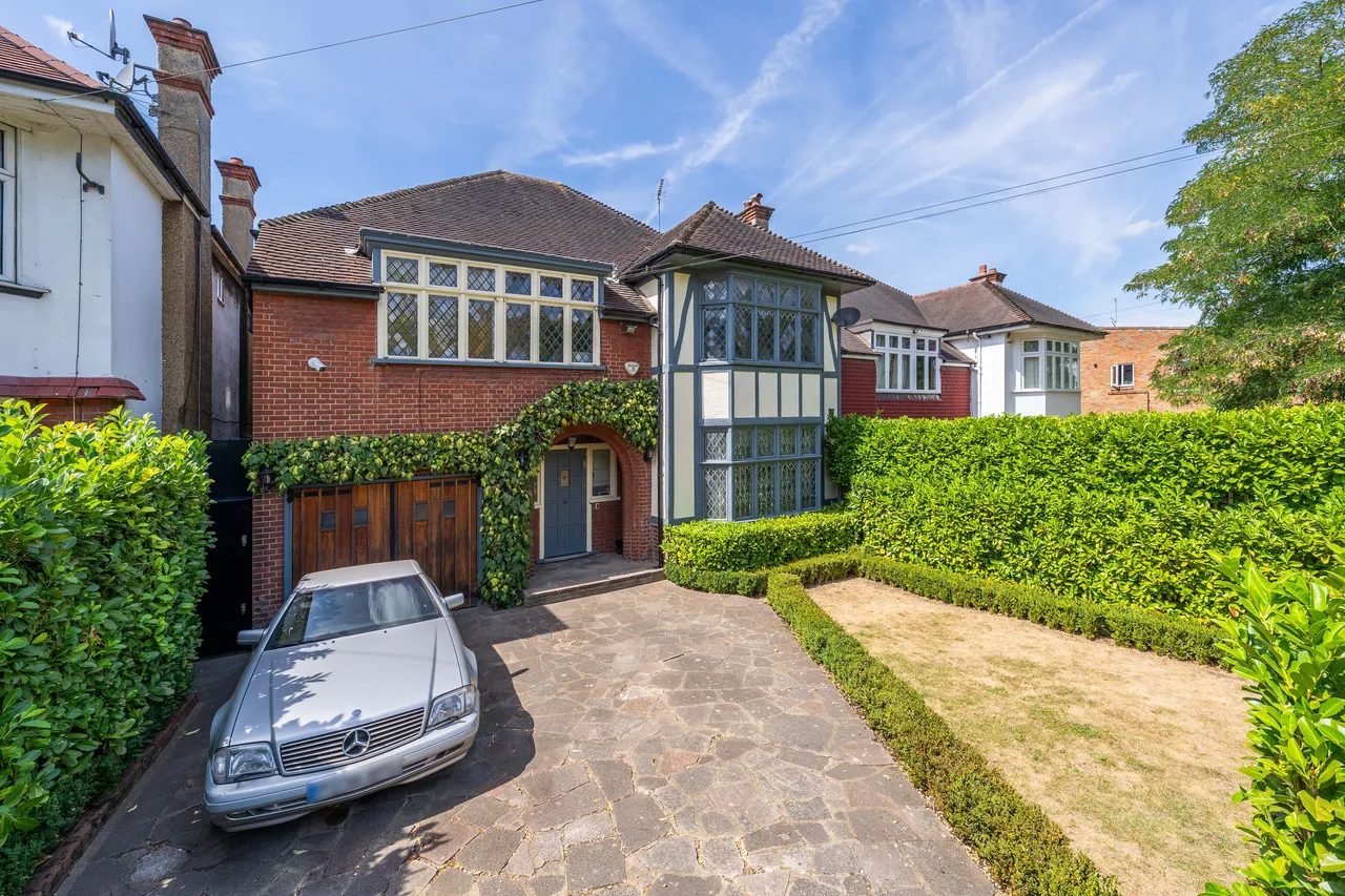5 bed house for sale — Woodfield Avenue, London, SW16
