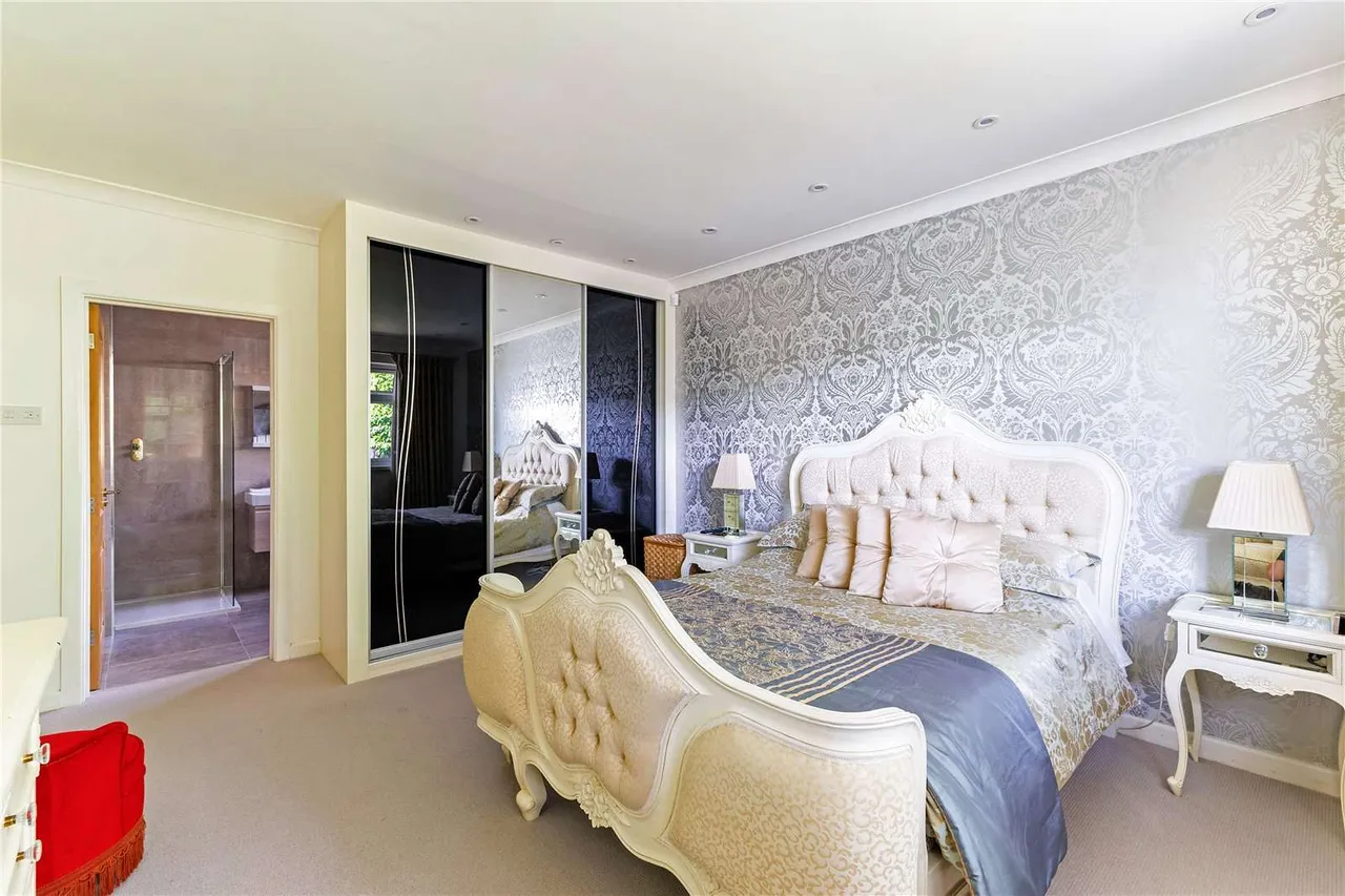 Nairn Road, Canford Cliffs, BH13, photo 13