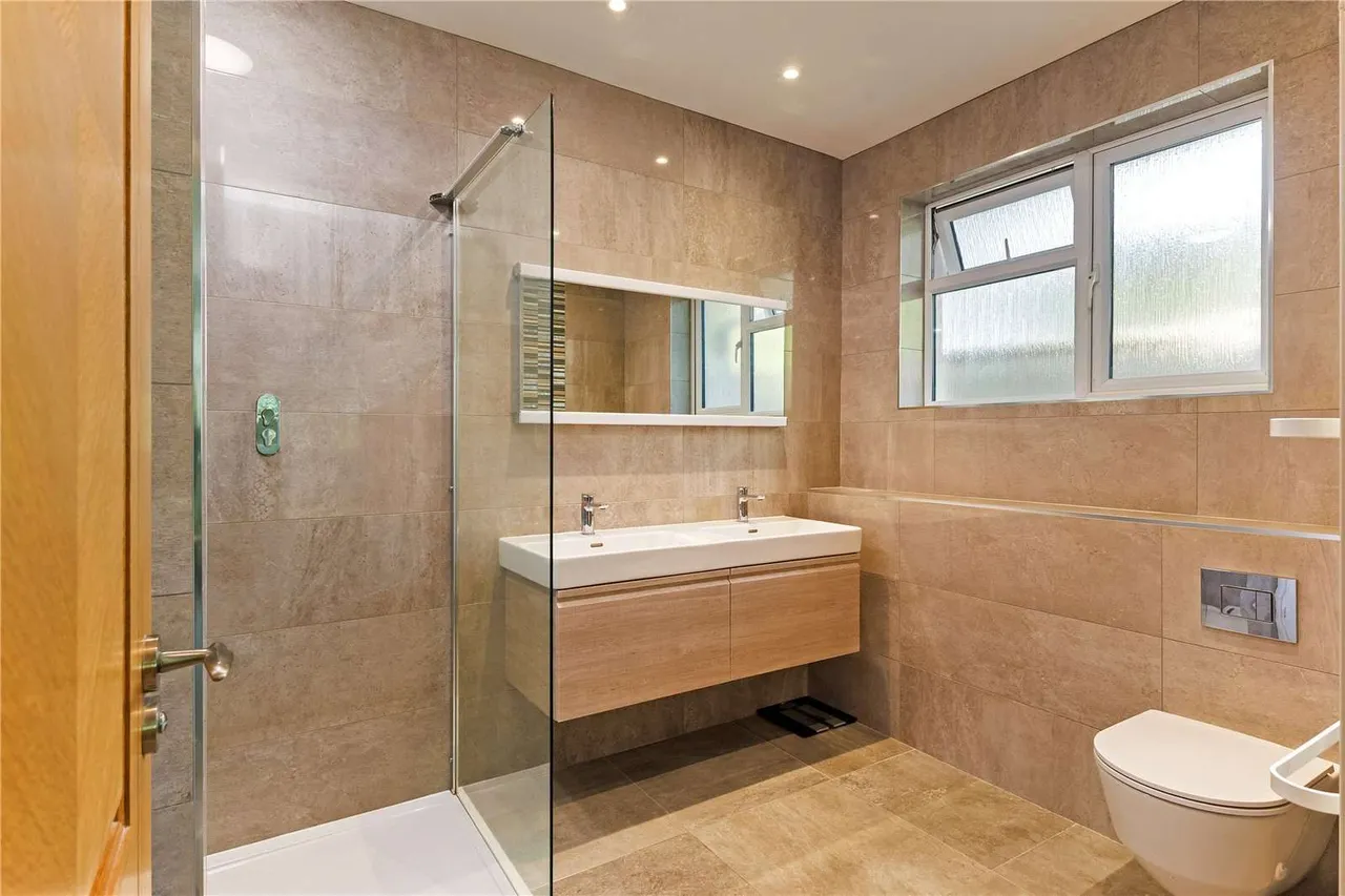 Nairn Road, Canford Cliffs, BH13, photo 14