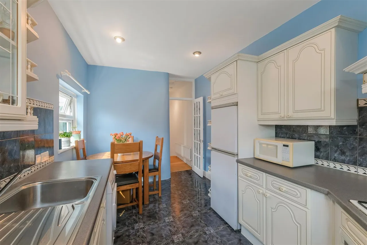 Whitney Road, Leyton, E10, photo 11