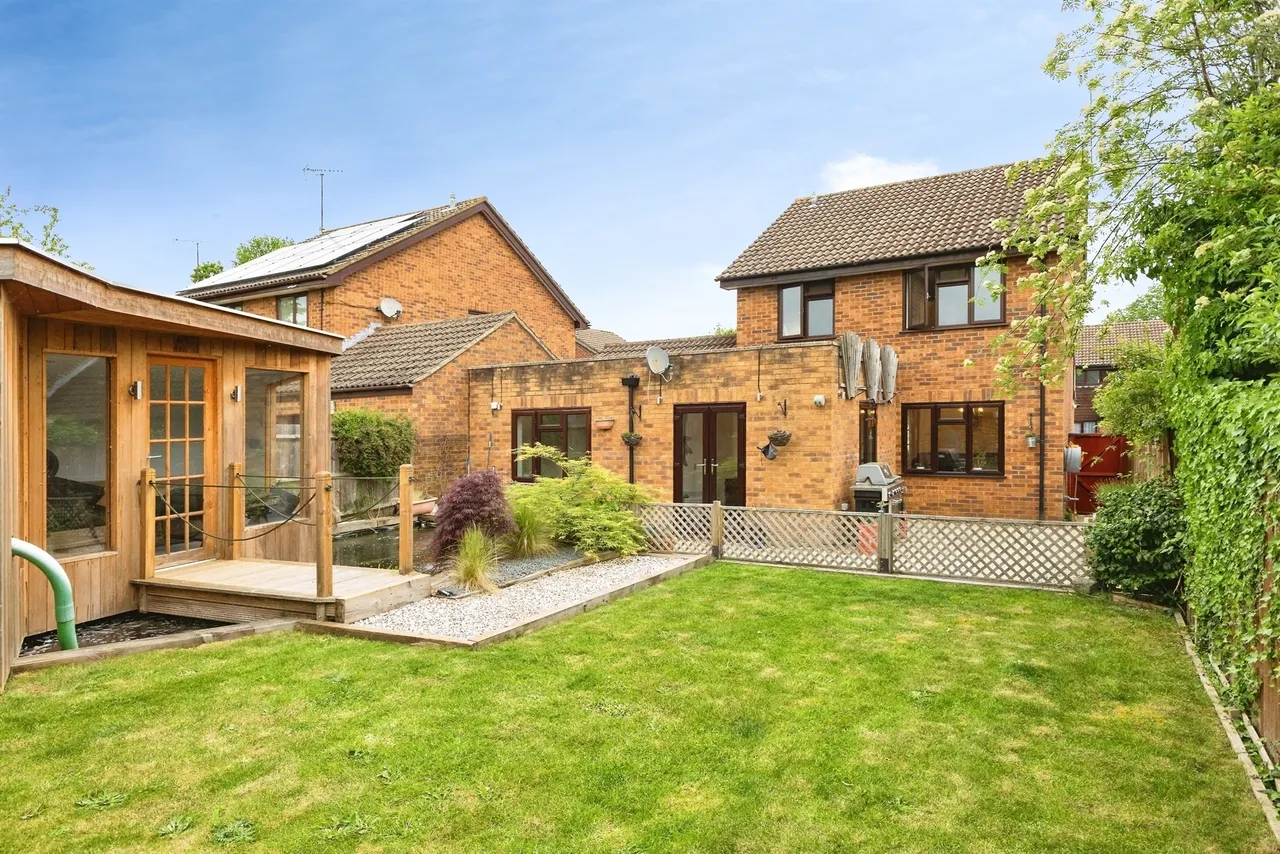 Minden Close, Wokingham, RG41, photo 19
