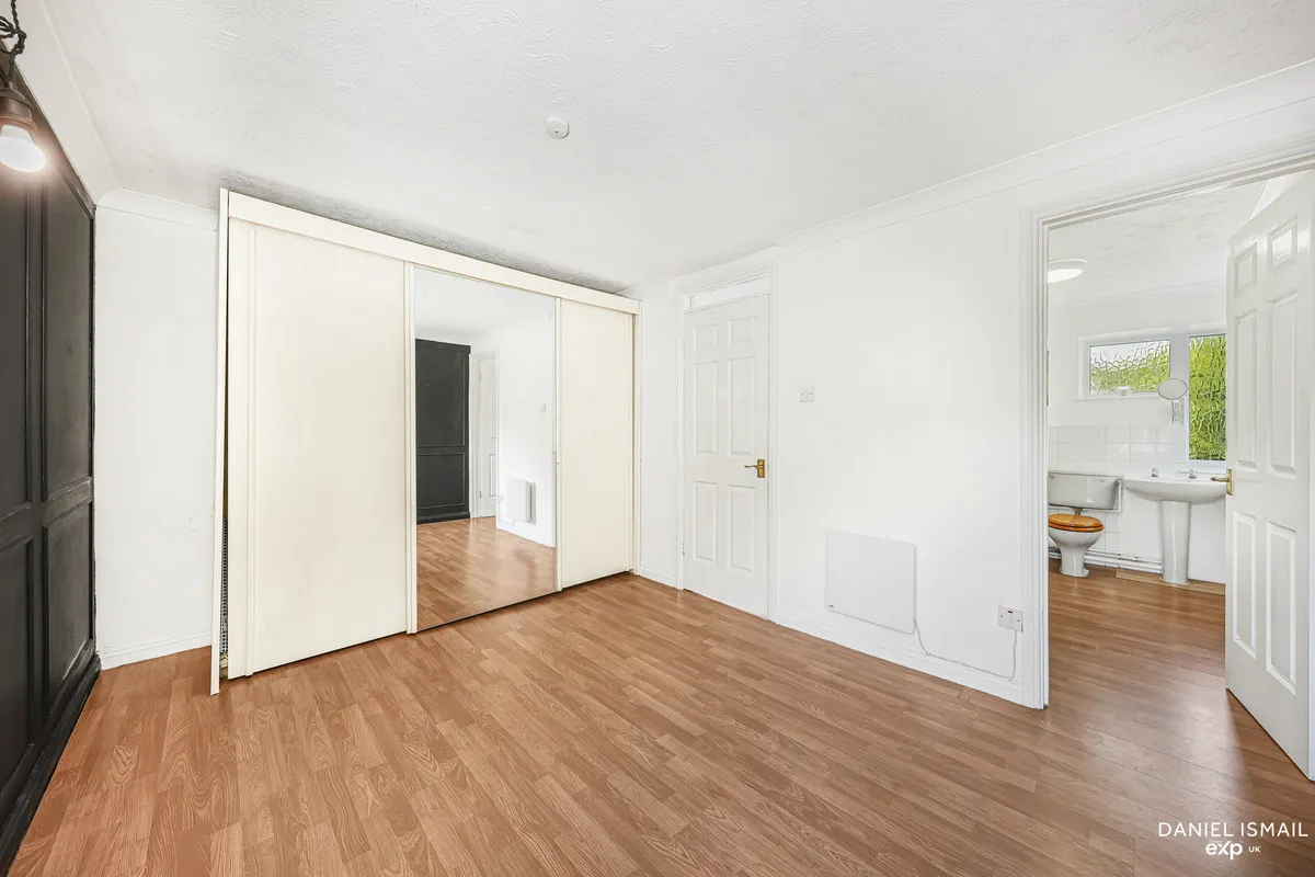 Kenton Way, Langdon Hills, SS16, photo 11