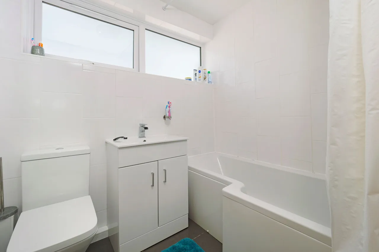 Canterbury Road, Etchinghill, CT18, photo 11