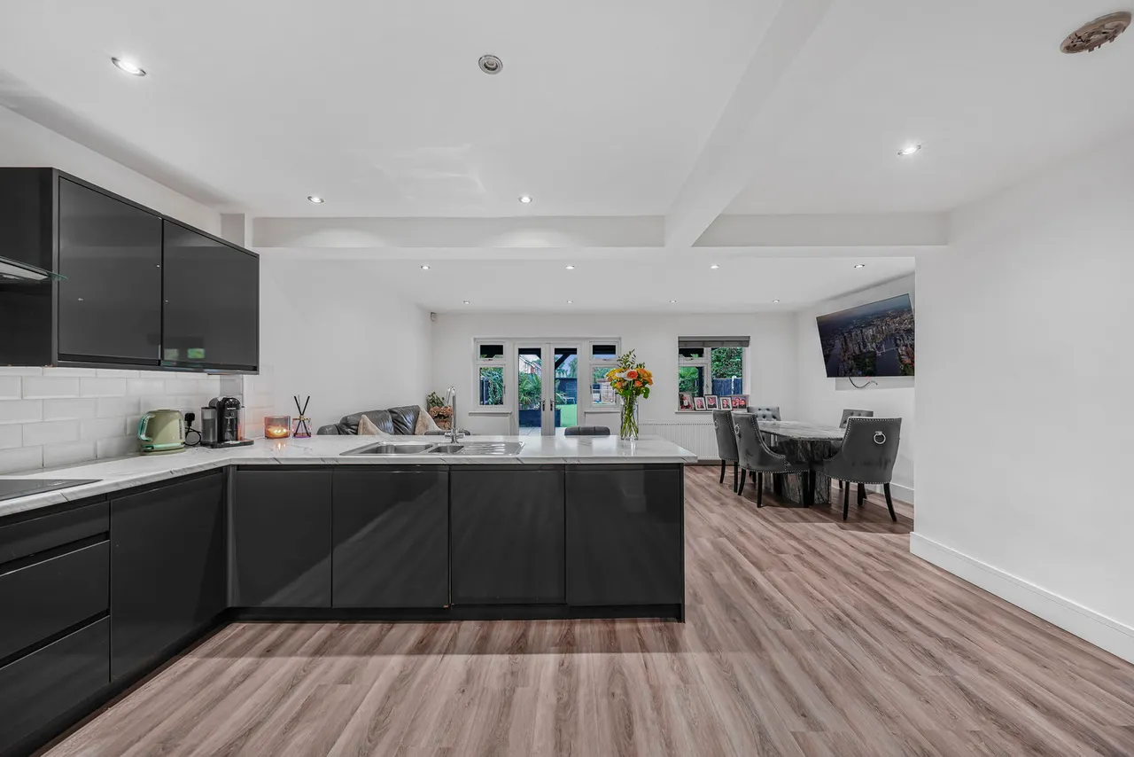 Southend Road, Billericay, CM11, photo 2