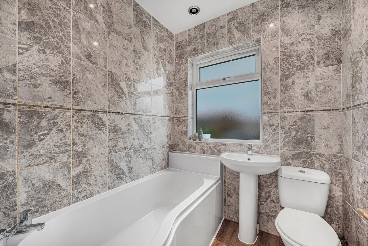 Southend Road, Billericay, CM11, photo 15