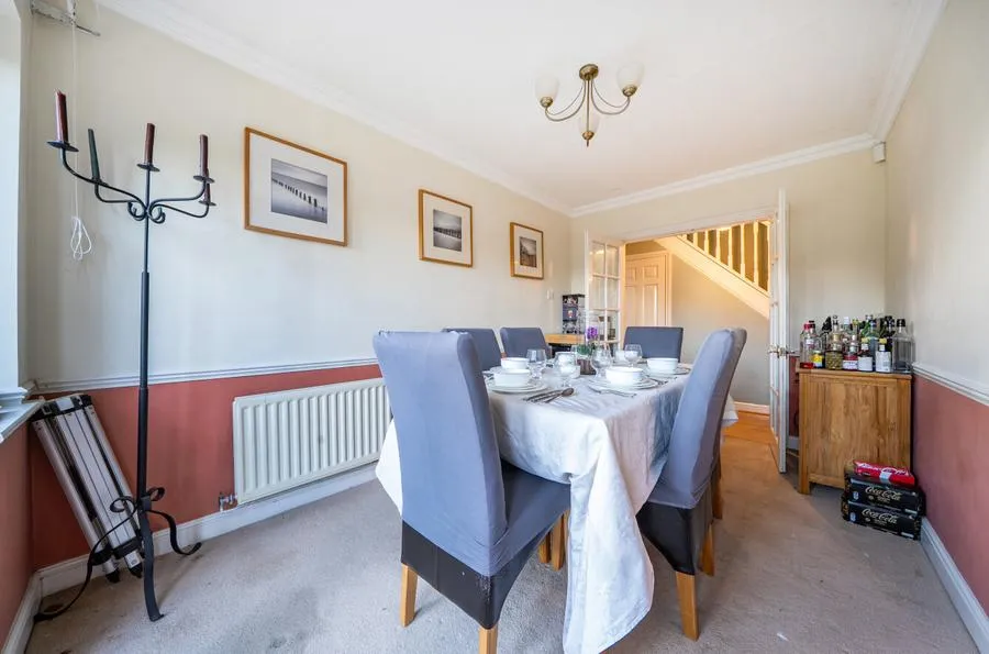 Barclay Close, Charndon, OX27, photo 7