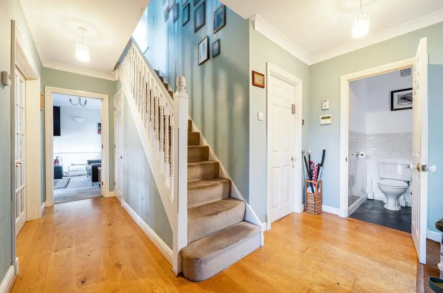 Barclay Close, Charndon, OX27, photo 9