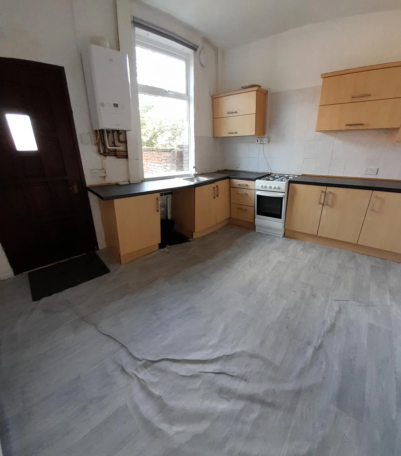 High Street, Droylsden, M43, photo 4
