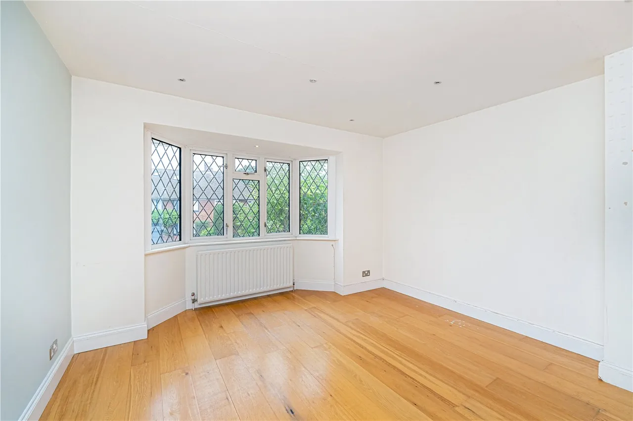 Paddocks Way, Chertsey, KT16 8HP, photo 7