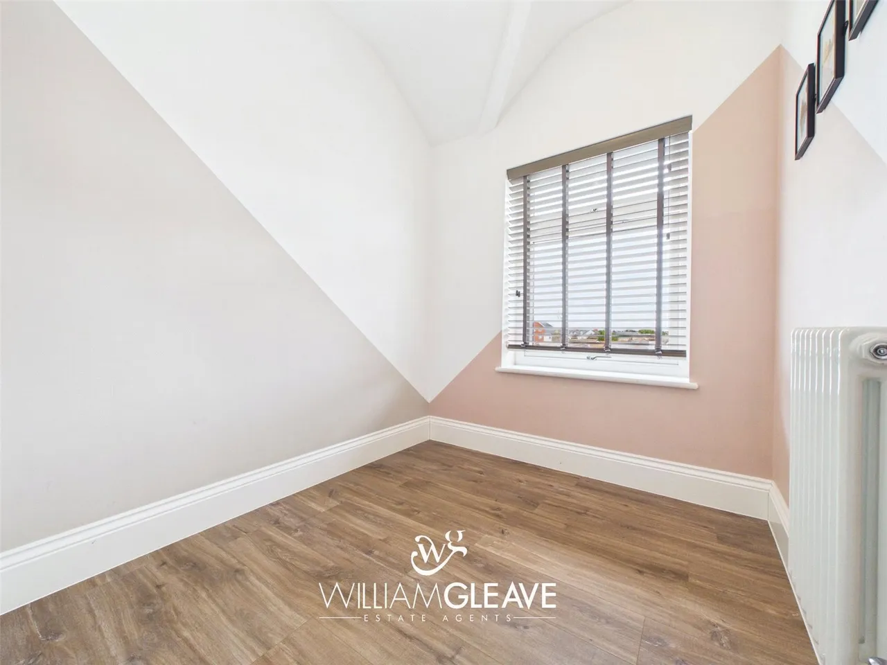 Llanelian Road, Old Colwyn, Colwyn Bay, Conwy, LL29 9TW, photo 9