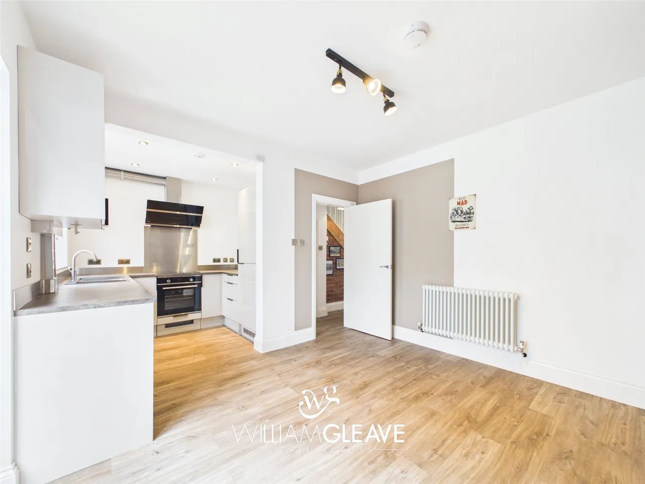 Llanelian Road, Old Colwyn, Colwyn Bay, Conwy, LL29 9TW, photo 6