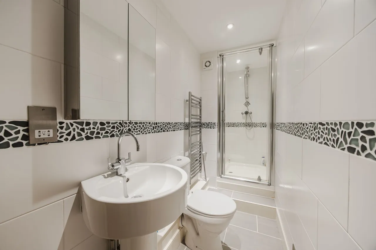 Detached Four Bedroom Home in the Coa, photo 10