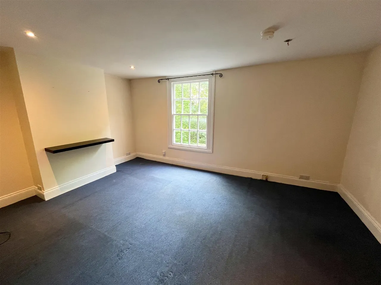 Back Wallgate, Macclesfield, SK11, photo 4