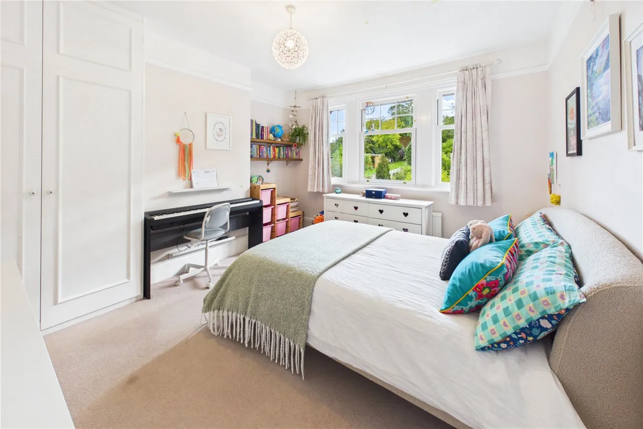 Oak Tree Road, Tilehurst, RG31, photo 21