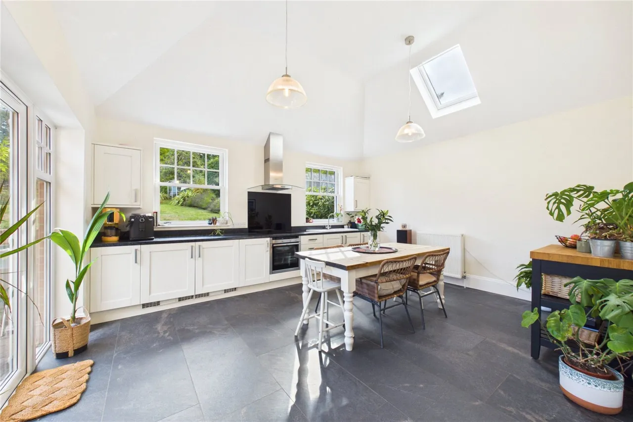 Oak Tree Road, Tilehurst, RG31, photo 6