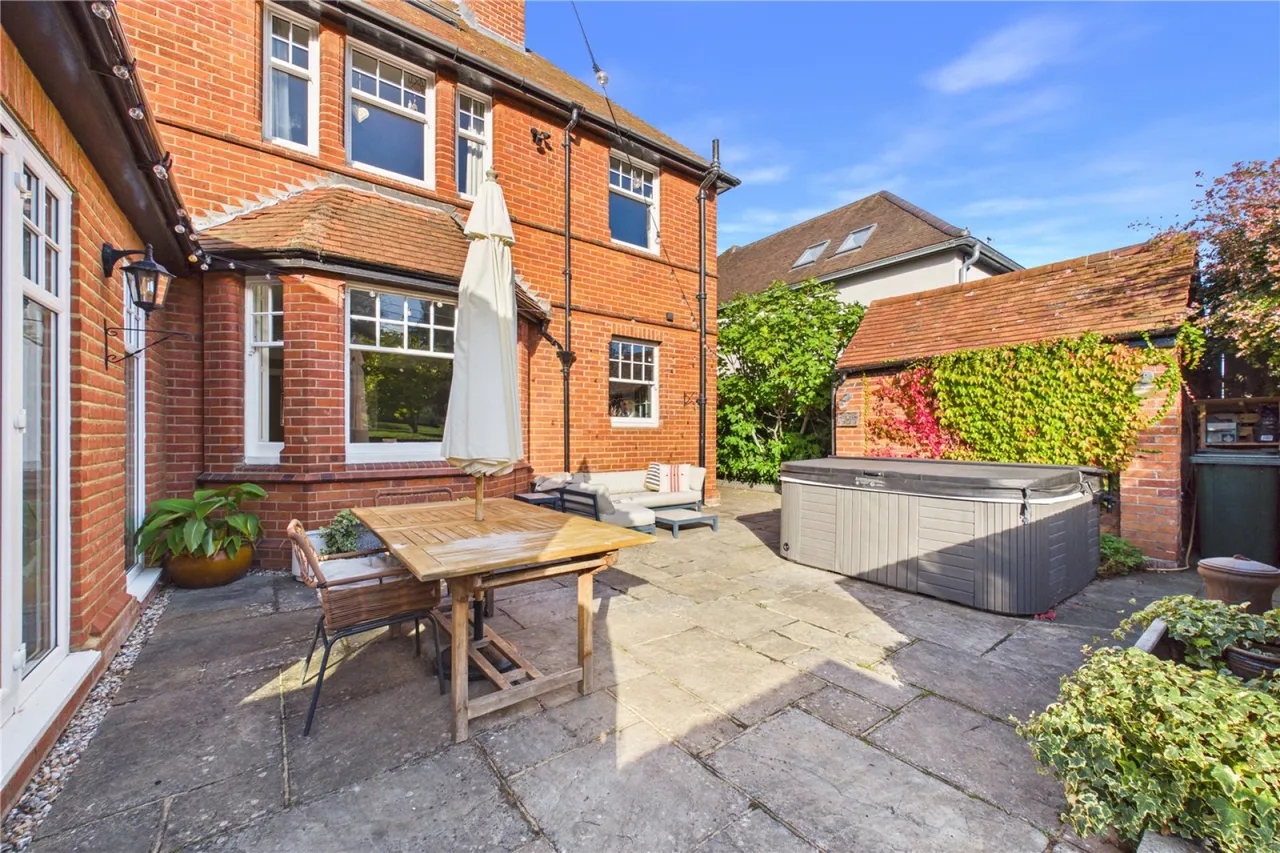 Oak Tree Road, Tilehurst, RG31, photo 12