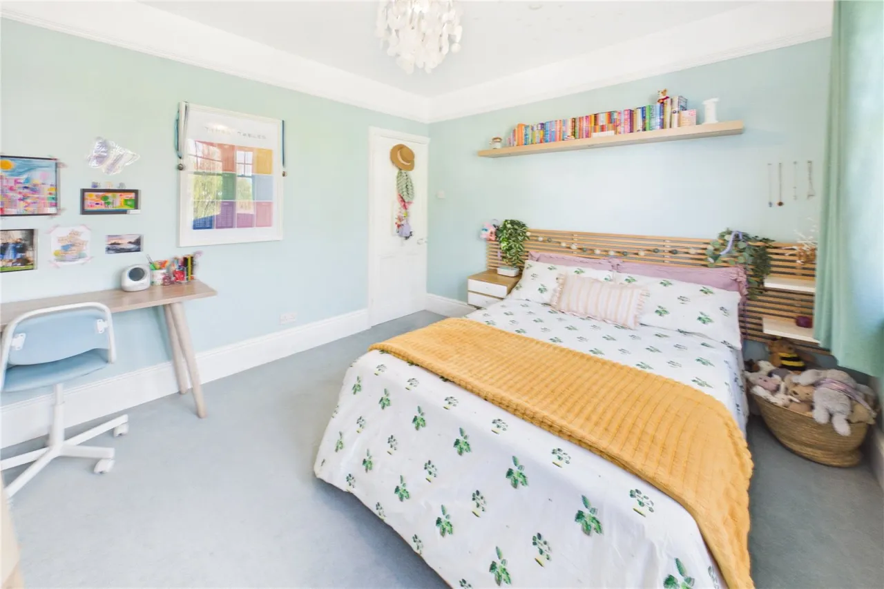 Oak Tree Road, Tilehurst, RG31, photo 20