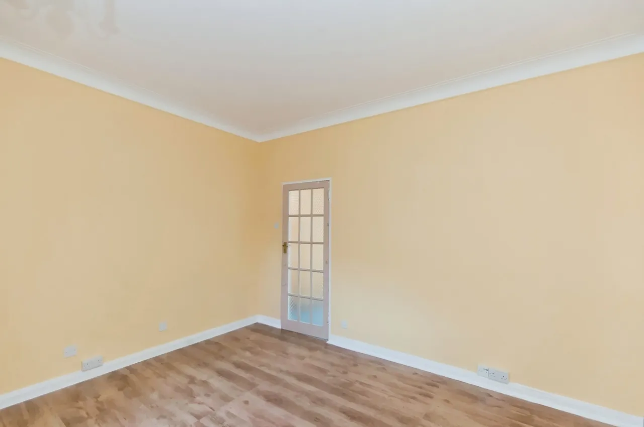 Staveley Road, Eastbourne, BN20, photo 23