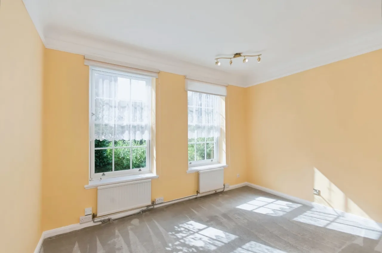 Staveley Road, Eastbourne, BN20, photo 18