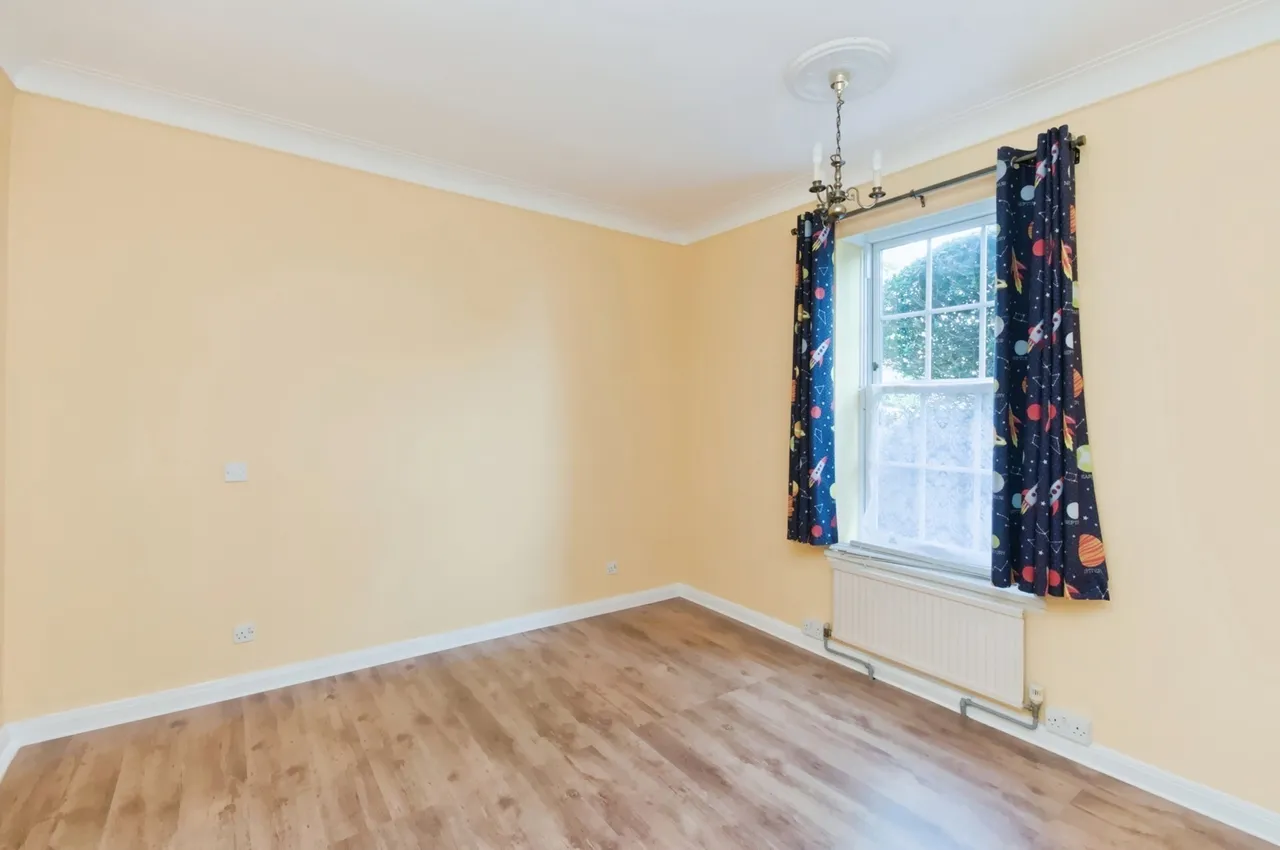 Staveley Road, Eastbourne, BN20, photo 21