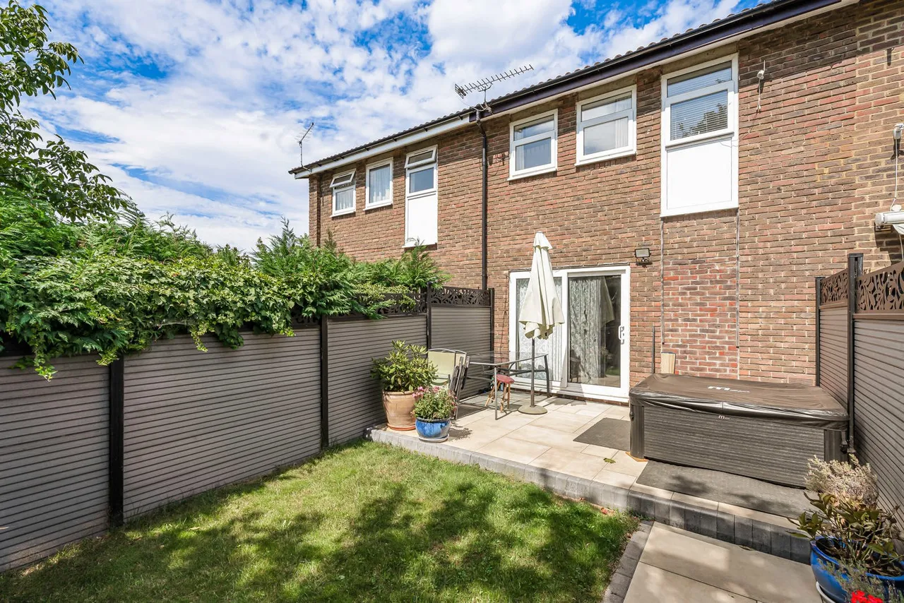 Anvil Road, Sunbury-on-Thames, TW16, photo 6