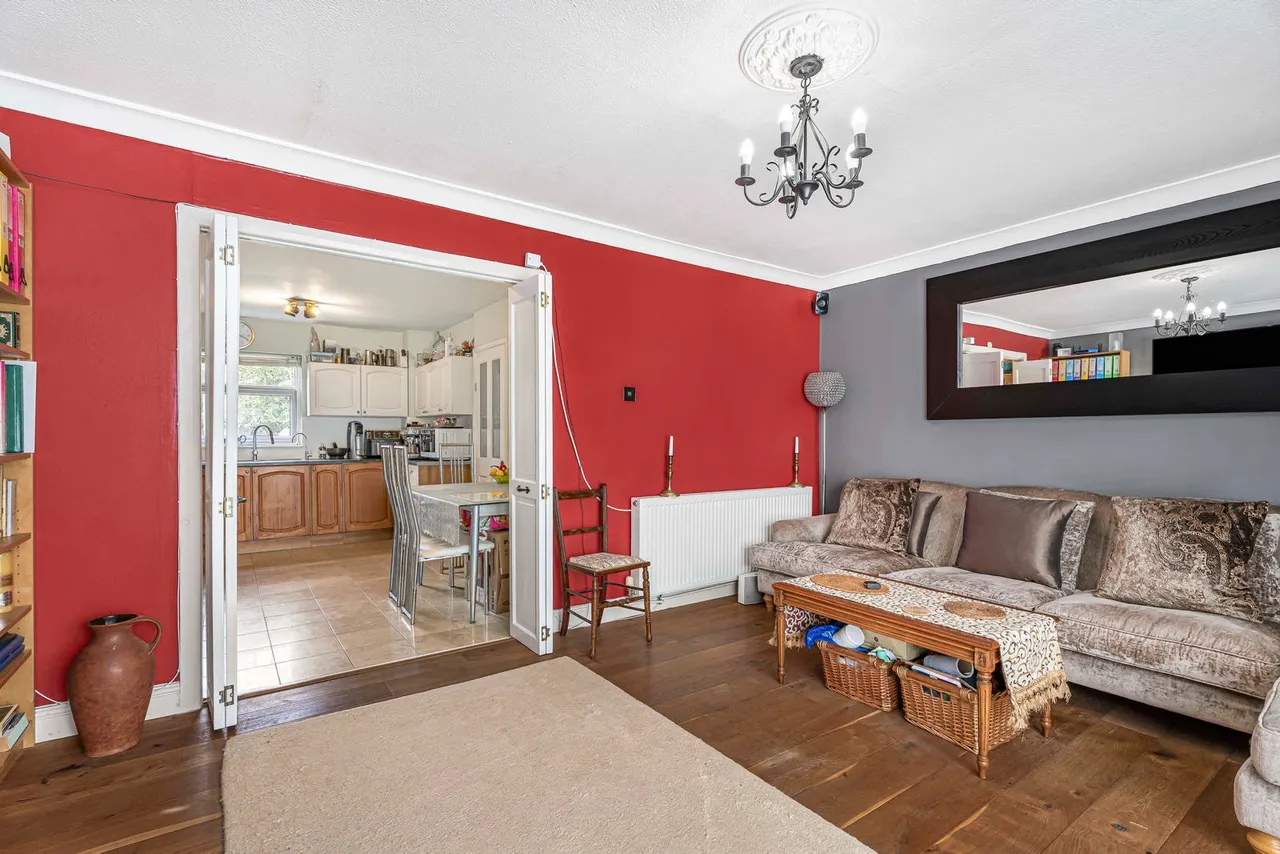 Anvil Road, Sunbury-on-Thames, TW16, photo 8