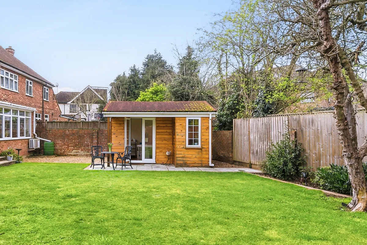 Feltham, TW13, photo 33