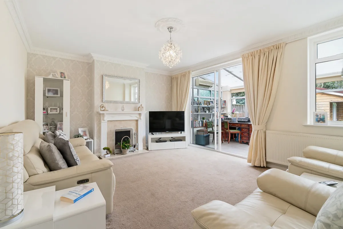 Feltham, TW13, photo 15