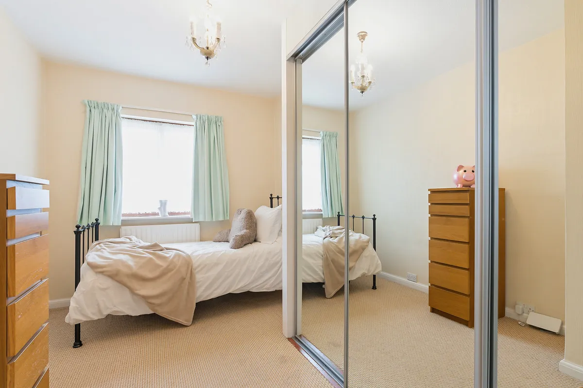 Feltham, TW13, photo 23