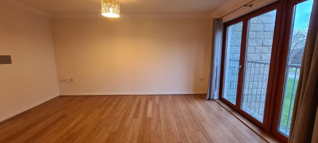 Moravia Apartments, Elgin, IV30, photo 2
