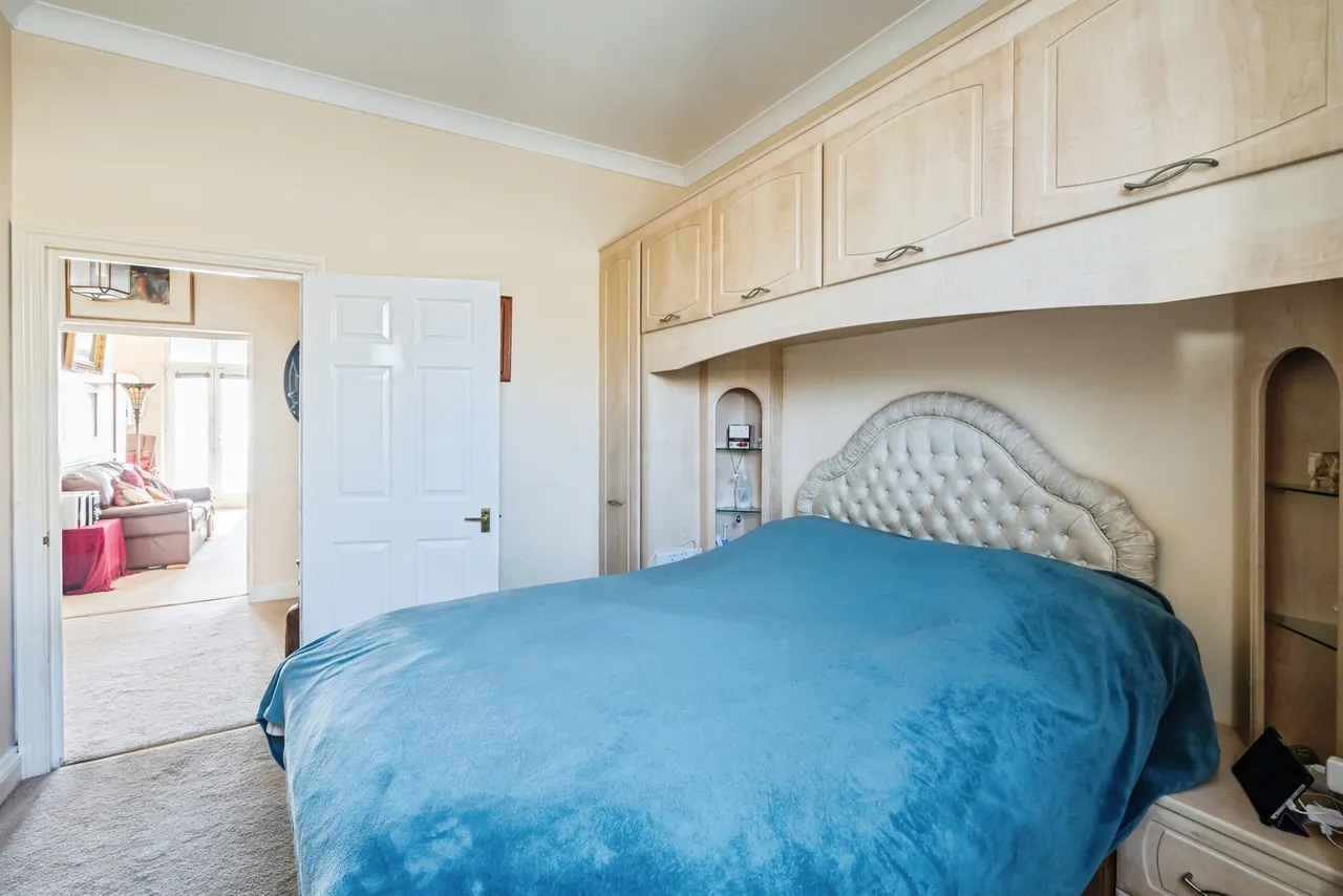Grand Parade, Eastbourne, BN21, photo 10