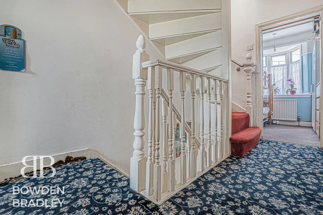 Beechwood Gardens, Clayhall, IG5, photo 40
