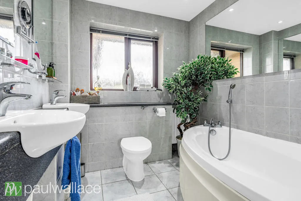 Middle Street, Nazeing, EN9, photo 25