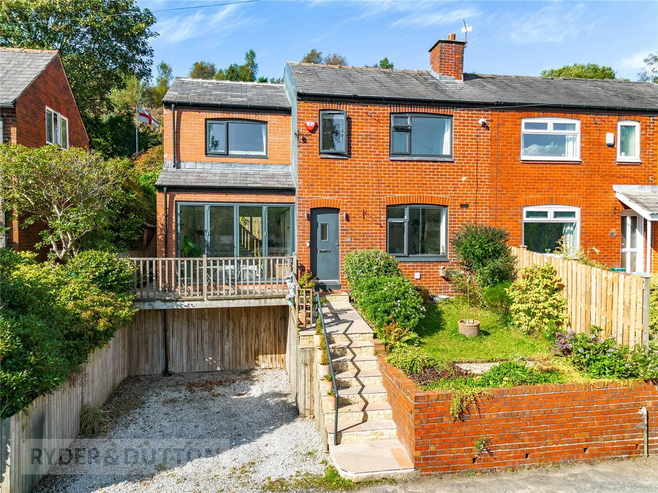 4 bed house for sale, Hill End Road, Delph, OL3