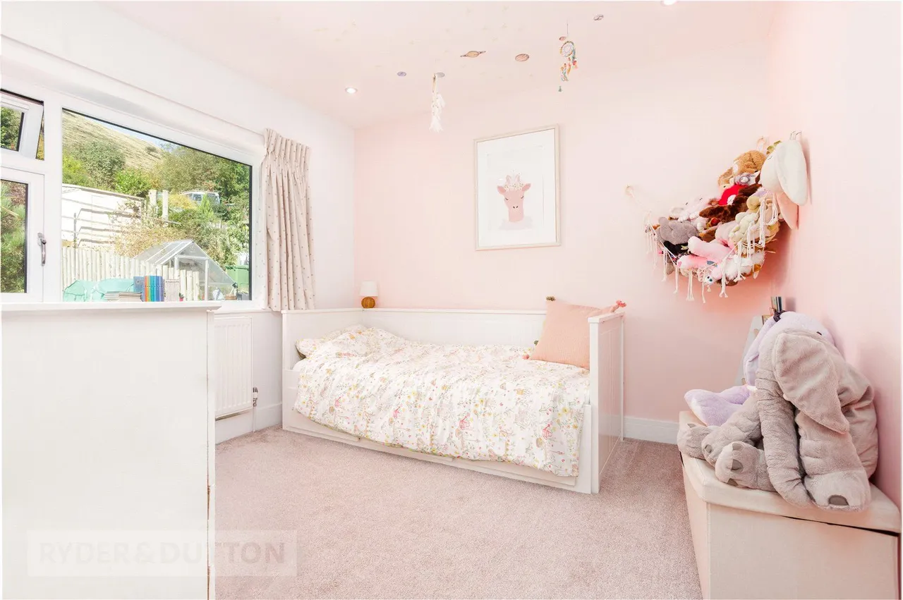 Hill End Road, Delph, OL3, photo 15