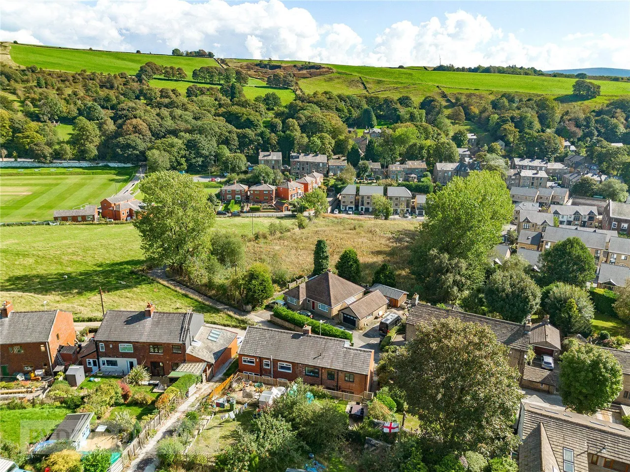 Hill End Road, Delph, OL3, photo 2